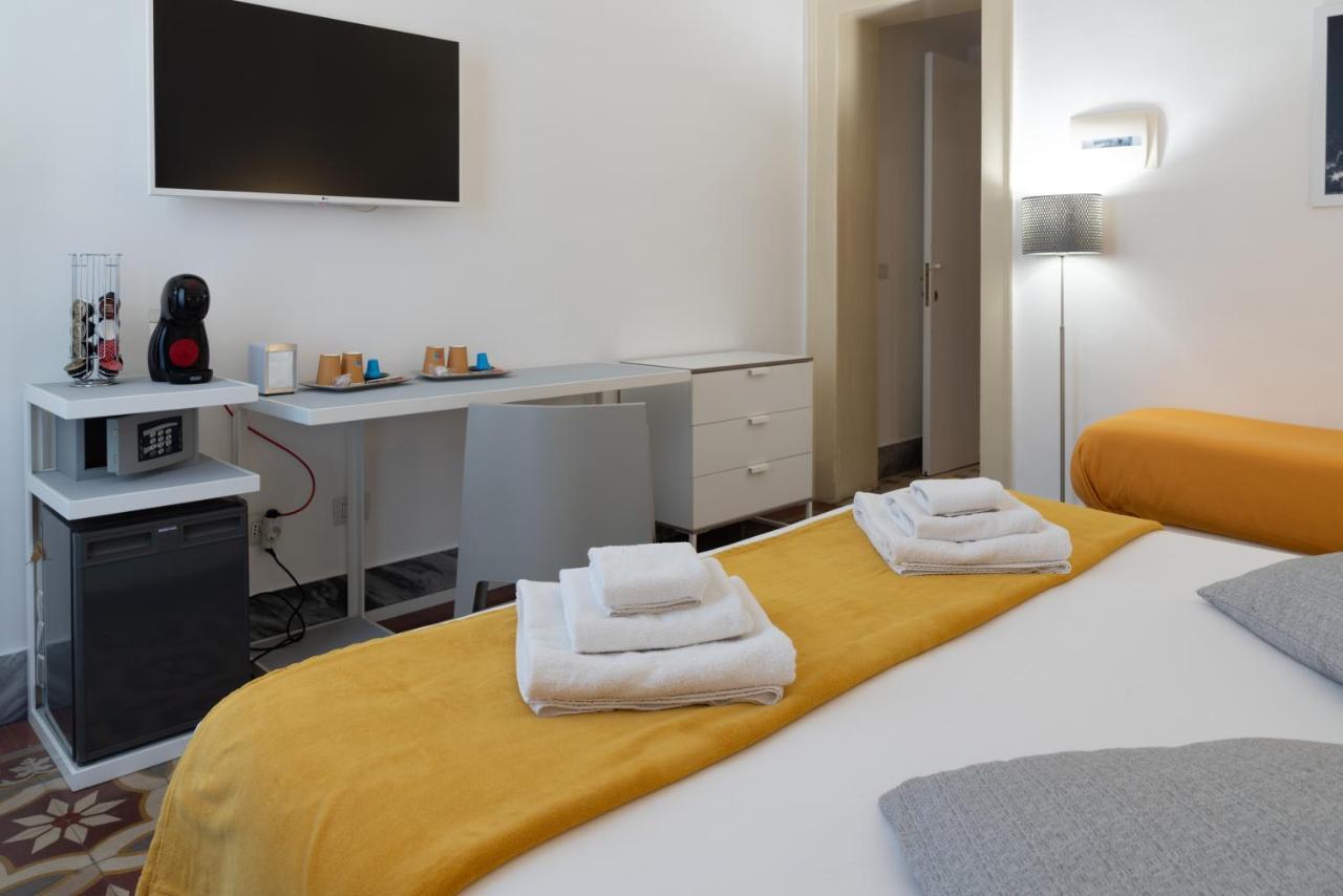 Le Stanze Di Piazza Cairoli Hotel Messina Kültér fotó