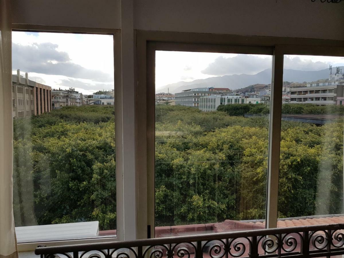 Le Stanze Di Piazza Cairoli Hotel Messina Kültér fotó