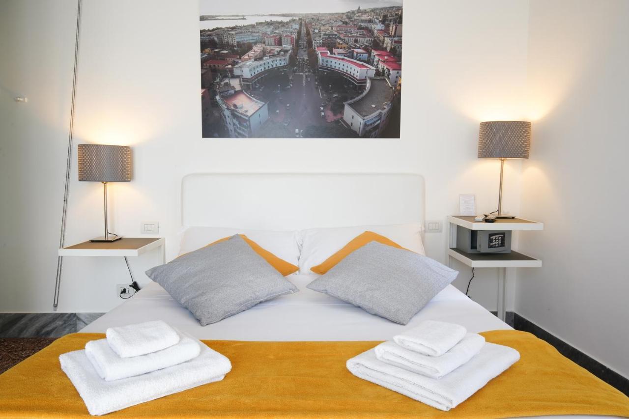 Le Stanze Di Piazza Cairoli Hotel Messina Kültér fotó